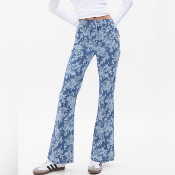 NWT Gap × LoveShackFancy High Rise Floral ‘70s Flare Jeans, 26/2 - Picture 1 of 5